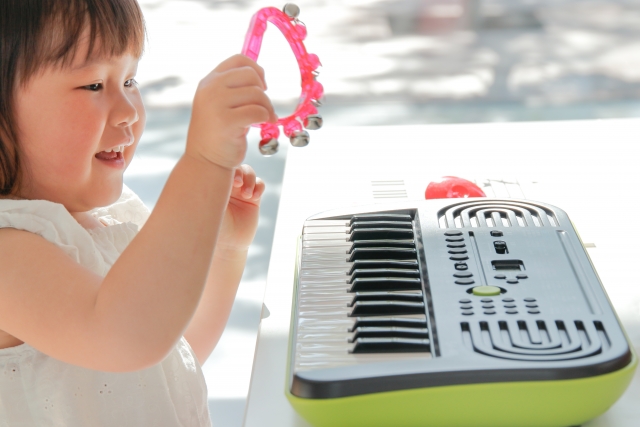 東大阪　リトミック　ピアノ　エレクトーン