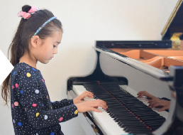 東大阪　リトミック　ピアノ　エレクトーン